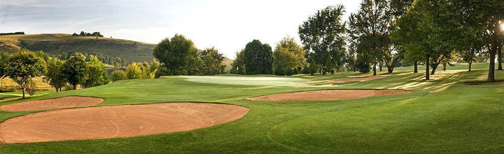 Champagne Sports Resort Drakensberg Esterno foto
