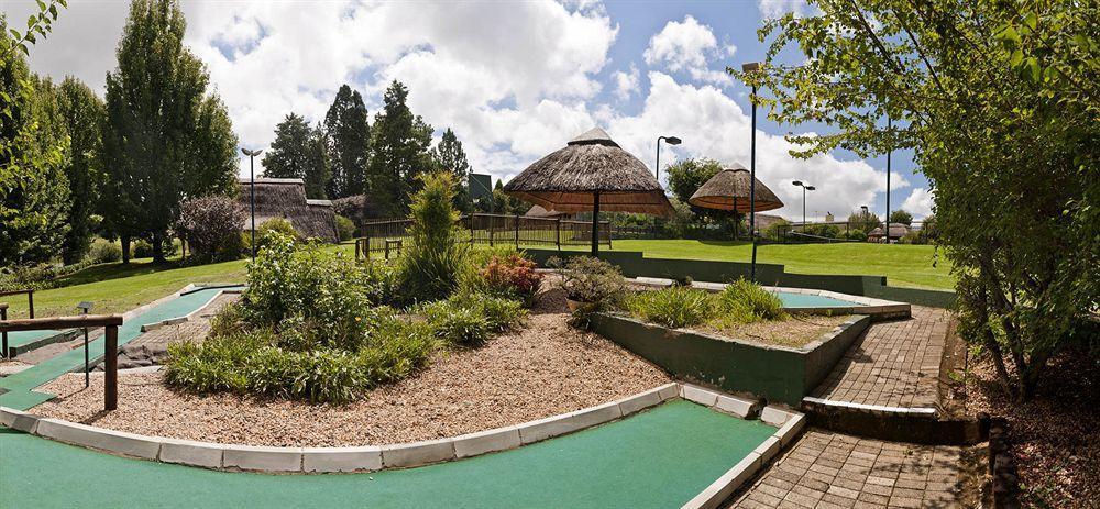 Champagne Sports Resort Drakensberg Esterno foto